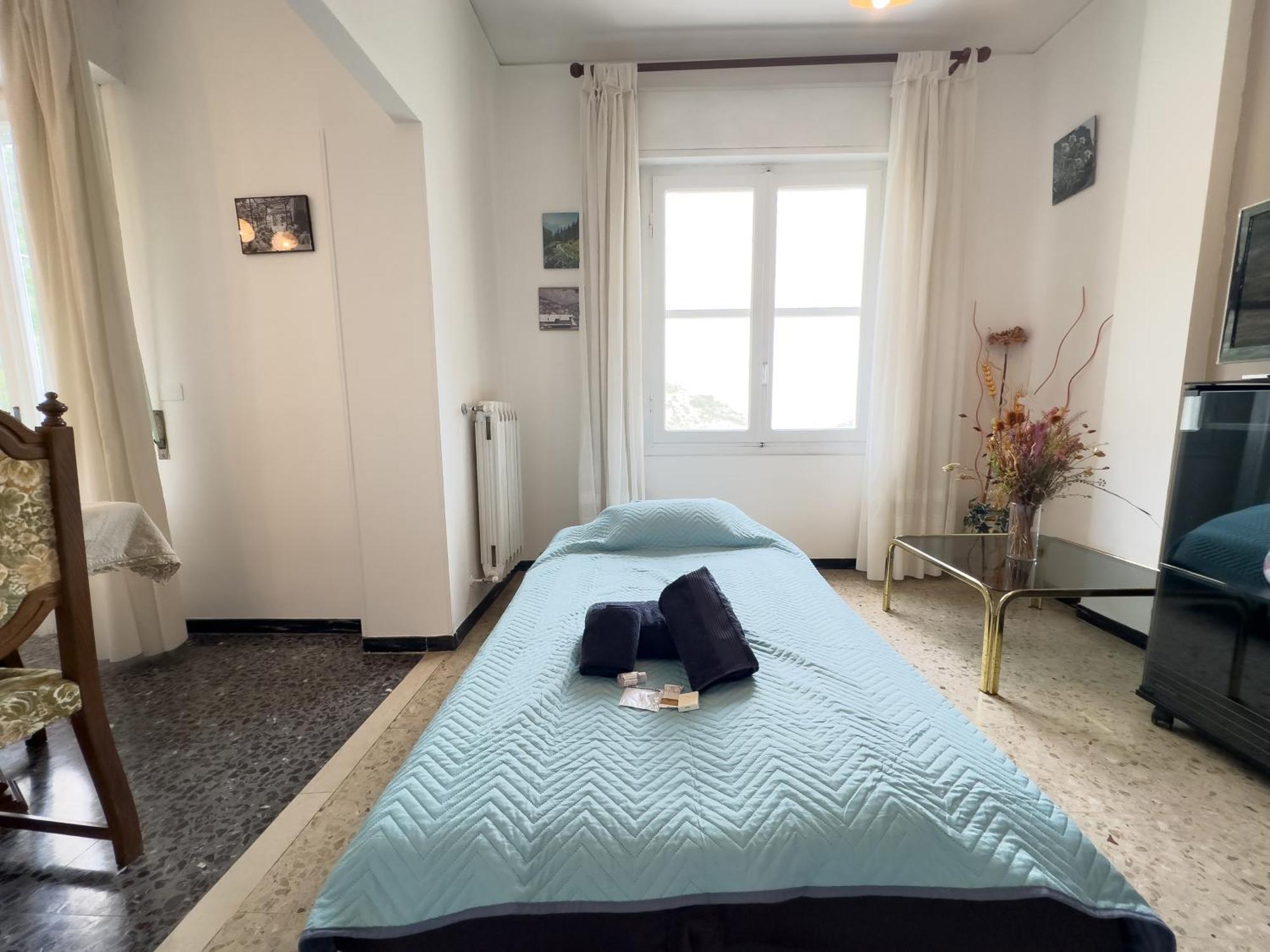 Sanremo Mare E Relax - Affittasi "Casa Illiade" Con Parcheggio Libero, Terrazza E Wi-Fi Exterior foto